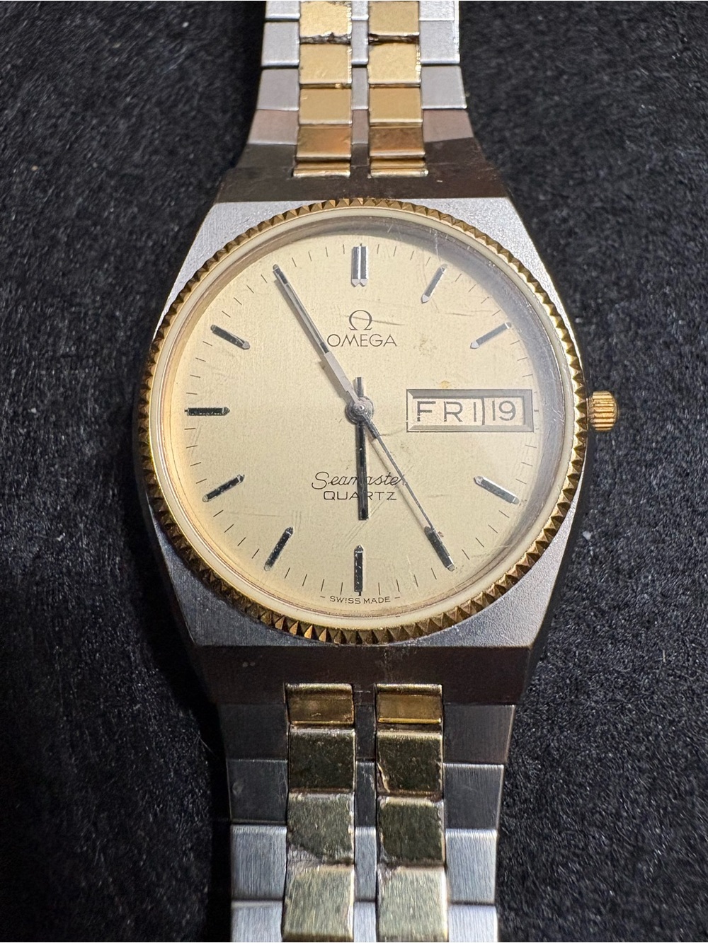 Vintage Omega Seamaster Quartz Two Tone Fluted Bezel Integrated Watch 8" Wrist